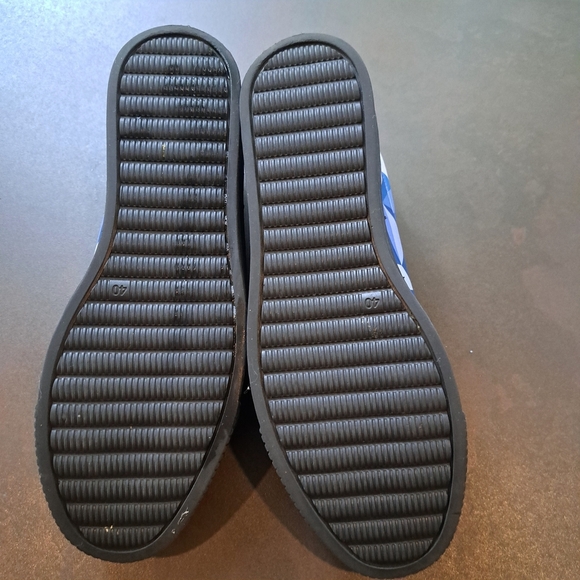 Mumka Blue Wolf Women's Sneakers Shoes Size 40 Vegan Shoes B1 - Picture 5 of 8